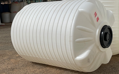 助力环保新里程，万科华洁和政塑料桶在各行各业中的应用