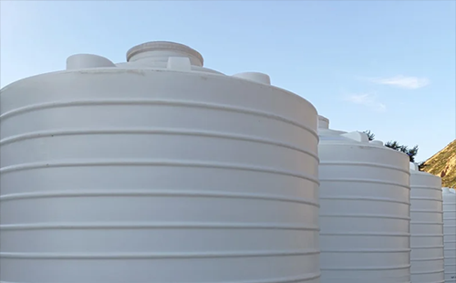 和政塑料大桶怎么选?PE/PP材质区别及选购指南 和政塑料大桶怎么选?PE/PP材质区别及选购指南