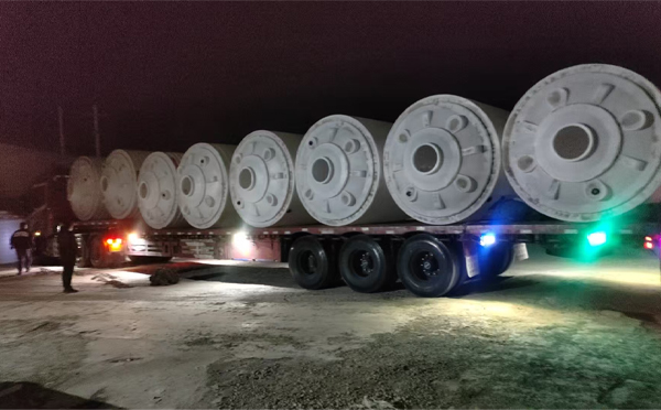 和政锥底桶交付现场