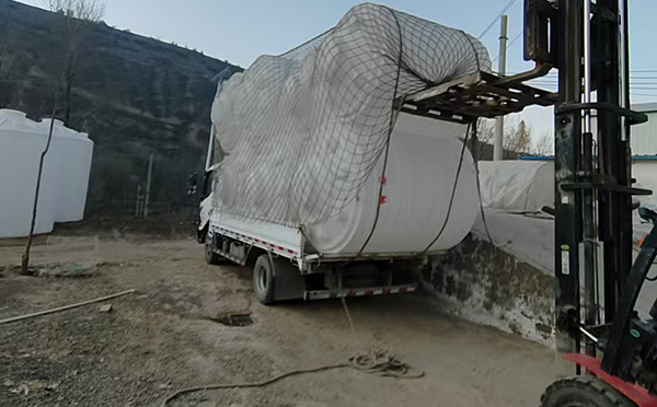 和政塑料桶批量交付案例：满足多行业高标容器需求的一站式解决方案